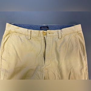 Nautica Flat Front Khakis 33/30